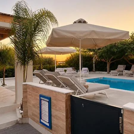 Evalia Complex -maisonnette -eretria